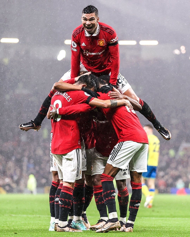 向来以严格 向来以严格